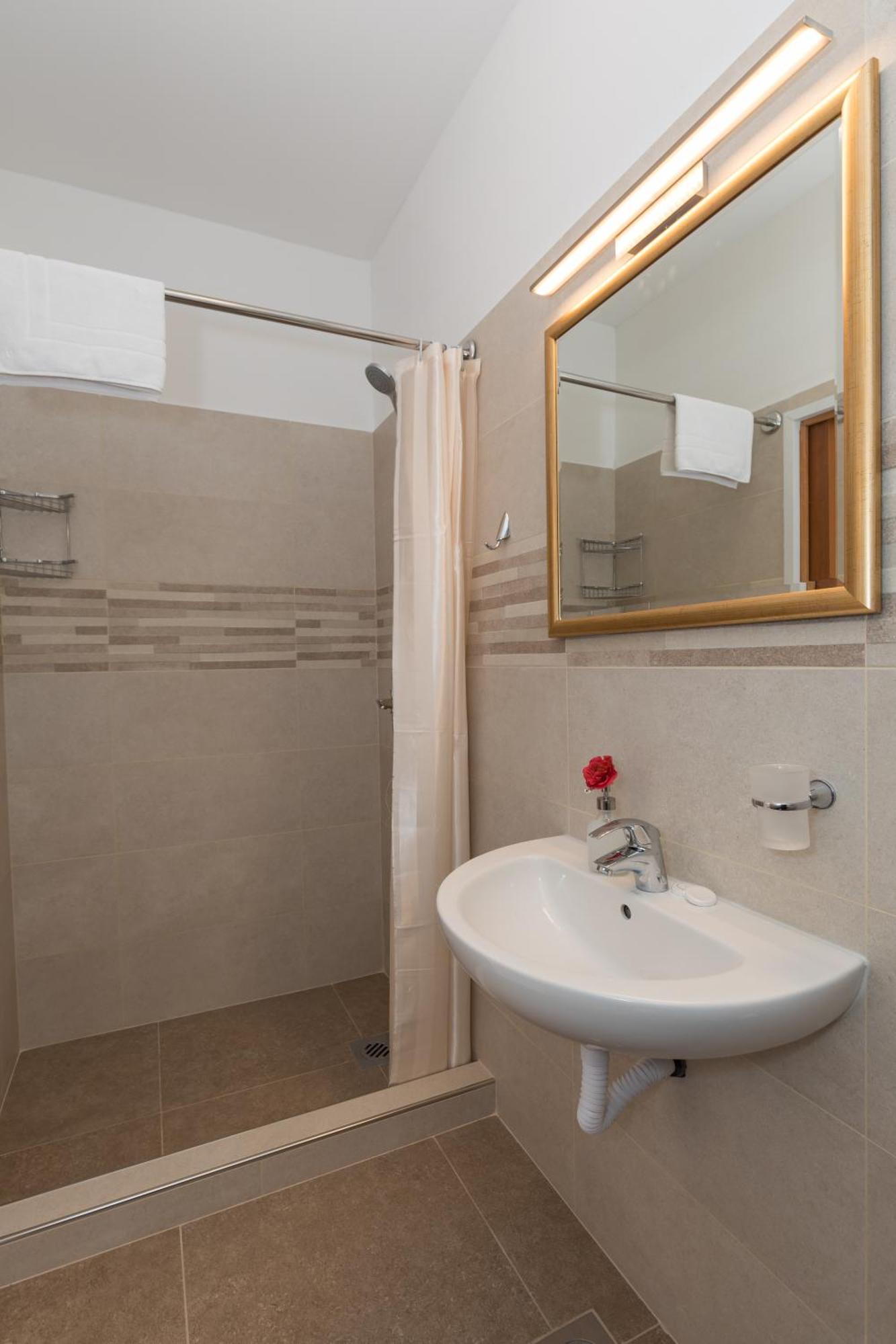 Gasthof Libertas 1 *